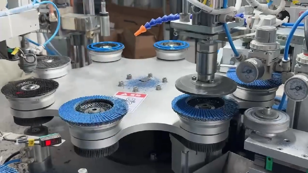 高速百葉片成型機