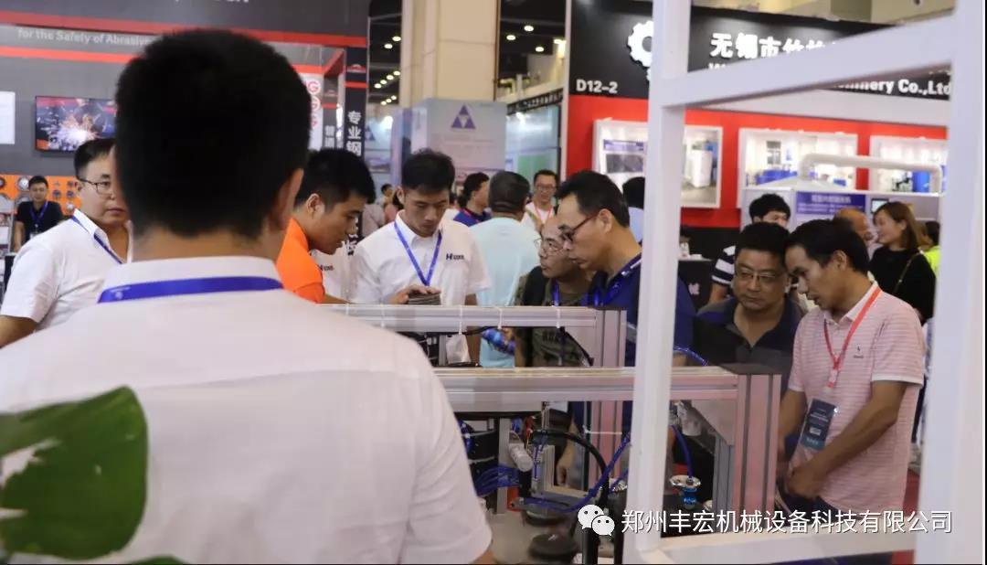 貼標機產品現場